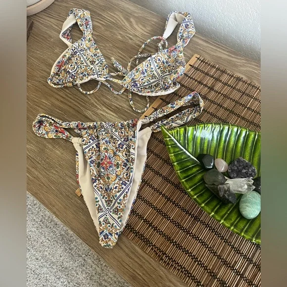 Bydee Sicilia Bikini SET, small, Cyprus top & bottoms, Majolica Tile - Picture 3 of 6